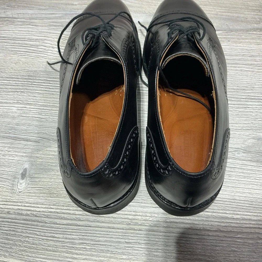Allen Edmonds Mens 10.5 B Narrow Bentley Black Leather Cap Toe Oxford Shoes
